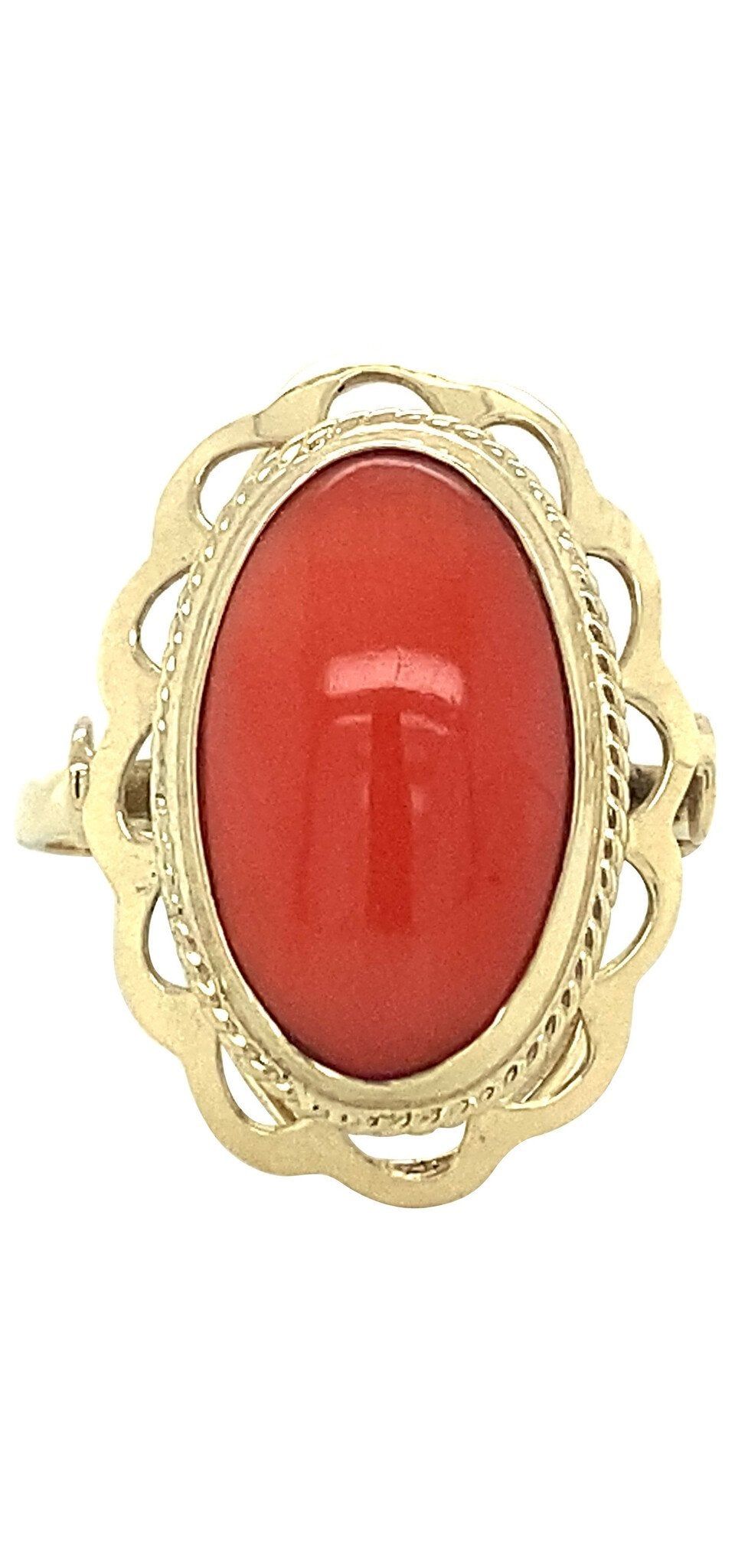 Vintage 14K Gold Ring with Red Coral